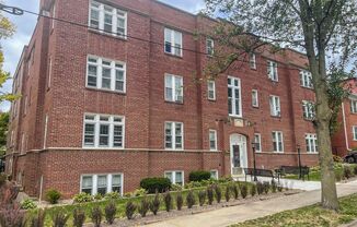 1610 Chadbourne Ave