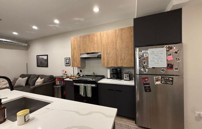 1 bed, 1 bath, 693 sqft, $1,999, Unit 104