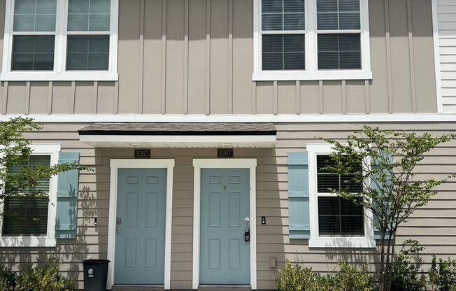 2BR/ 2BA Townhome - EQUINOX EAST