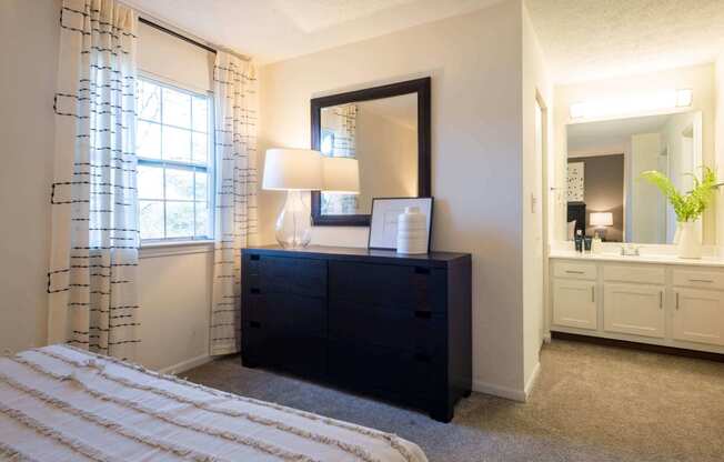 Spacious Bedrooms With En Suite Bathrooms at Eagle Ridge Apartments, Monroeville, PA, 15146