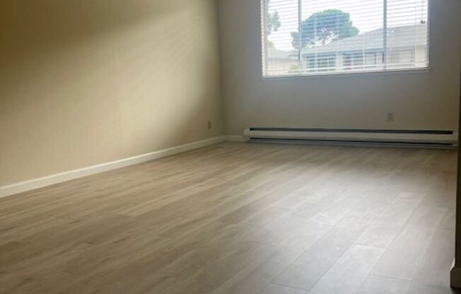 1 bed, 1 bath, 625 sqft, $2,050, Unit B6