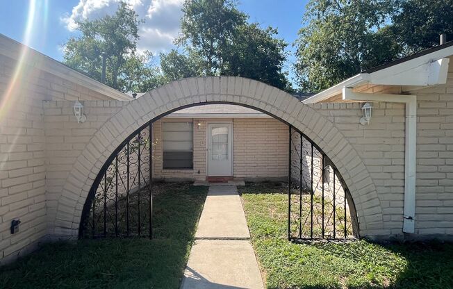 12206 Madrigal St., San Antonio, TX. 78233