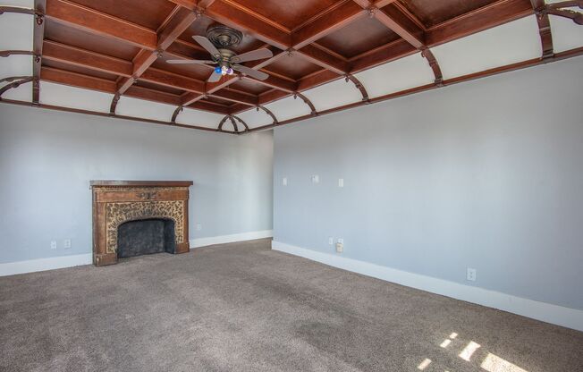 4818-4822 33RD STREET