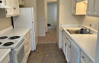 2 beds, 1 bath, 900 sqft, $2,225, Unit 303