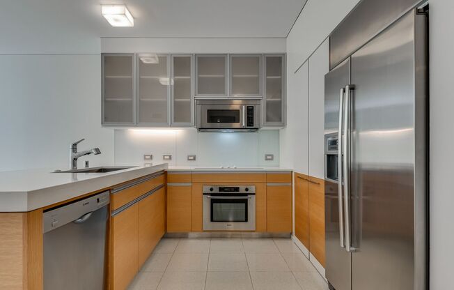1 bed, 1 bath, $2,650
