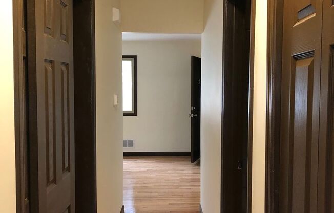 2 beds, 1 bath, 900 sqft, $1,500, Unit Apt#2