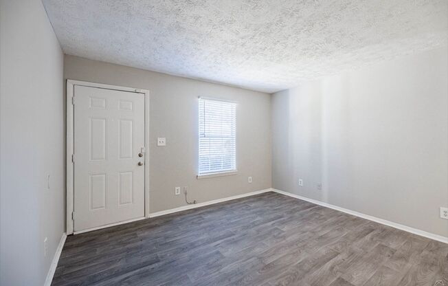 1 bed, 1 bath, 612 sqft, $895, Unit H094