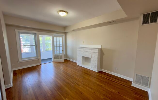 4546 Western