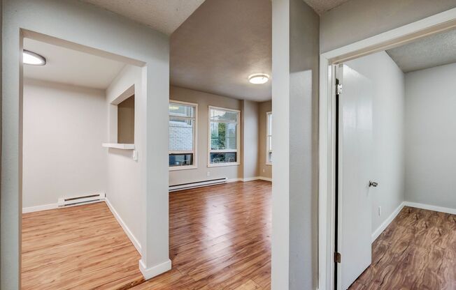 1 bed, 1 bath, 552 sqft, $1,695, Unit 306