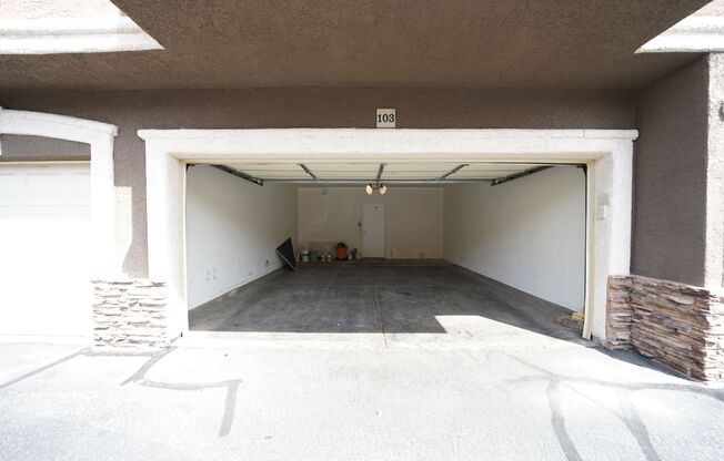 3 beds, 2 baths, $1,740, Unit Parcel #: 138-28-513-111