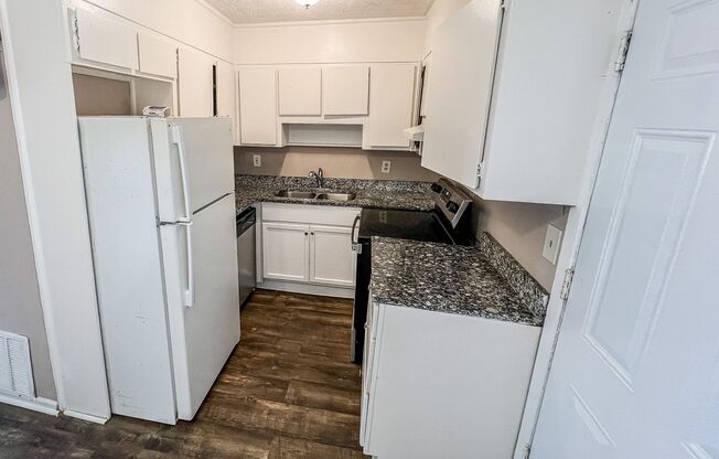 3600 INDIAN CRK BLDG H WAY