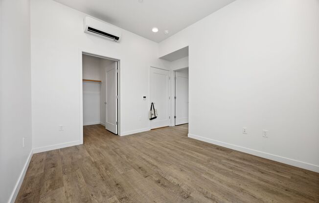 2 beds, 1 bath, 1,041 sqft, $2,250, Unit 105