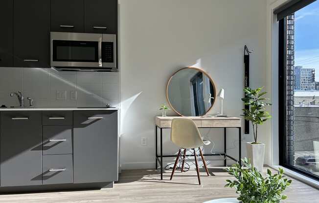 Kitchen at DOCK 59 APARTMENTS, Oregon, 97209