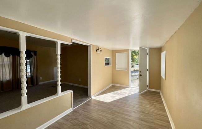 Updated 3 bedroom, 1.5 bath Home FOR RENT in Laurel Lakes, NJ $1450