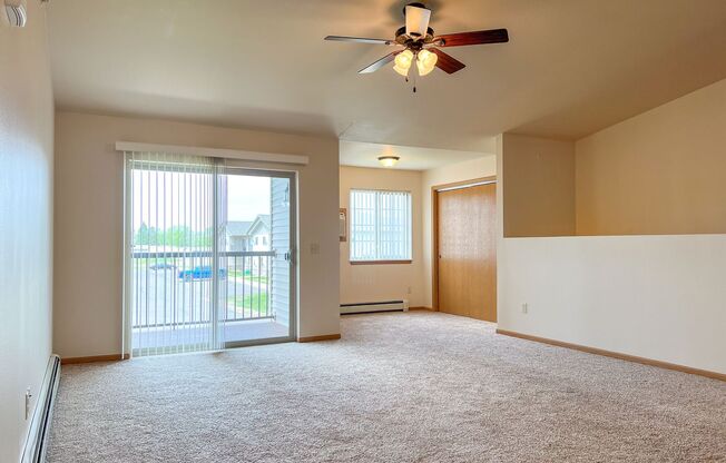 2 beds, 2 baths, 1,325 sqft, $1,560, Unit ML 550-02