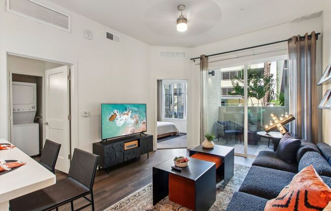 1 bed, 1 bath, 582 sqft, $1,640