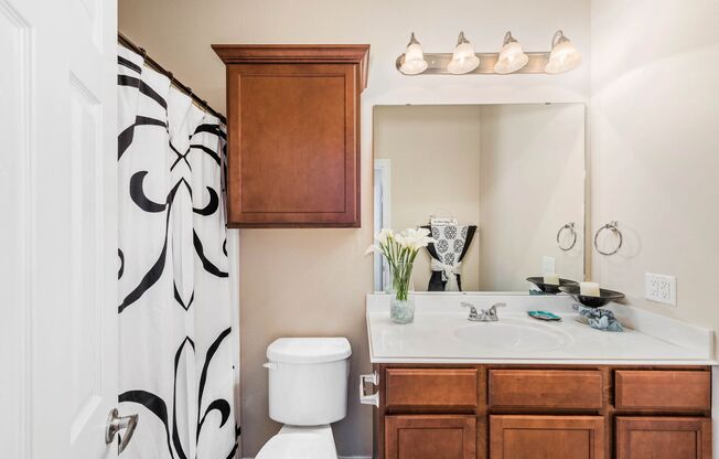 1 bed, 1 bath, $1,200, Unit # 1806