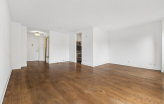 Studio, 1 bath, $4,000, Unit 10J