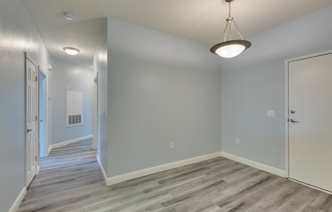 3 beds, 2 baths, $1,670