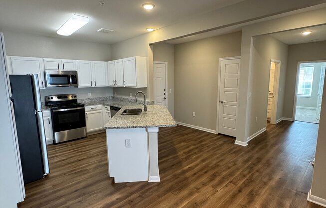 450 HOUSTON RDG DR