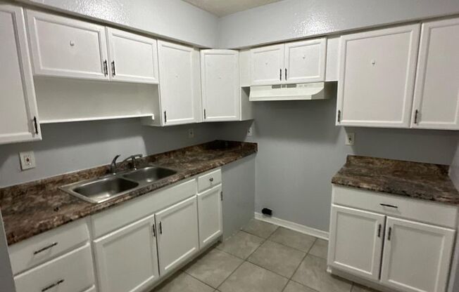 Fully Renovated 3/1.5 -Single Family! Available for Immediate Rent!