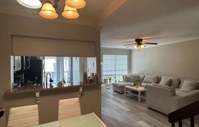 1 bed, 1.5 baths, $1,250