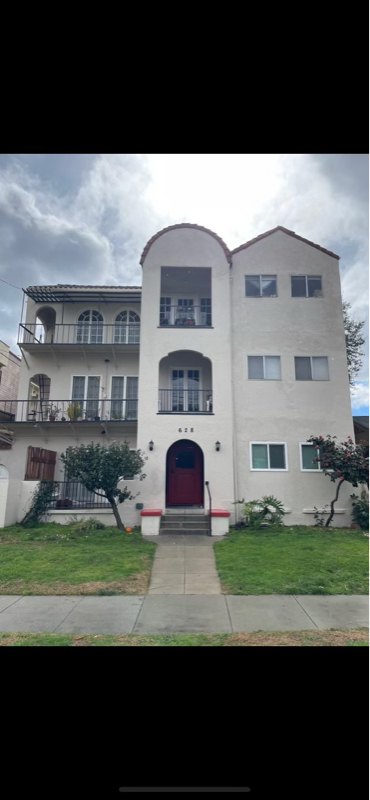 628 E ELK AVE