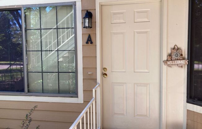 2 Bedroom Condo with Attached Garage in Gunbarrel