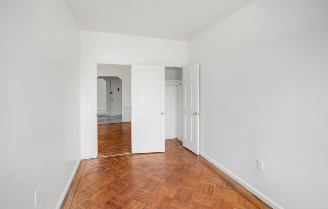 361 E 54 ST