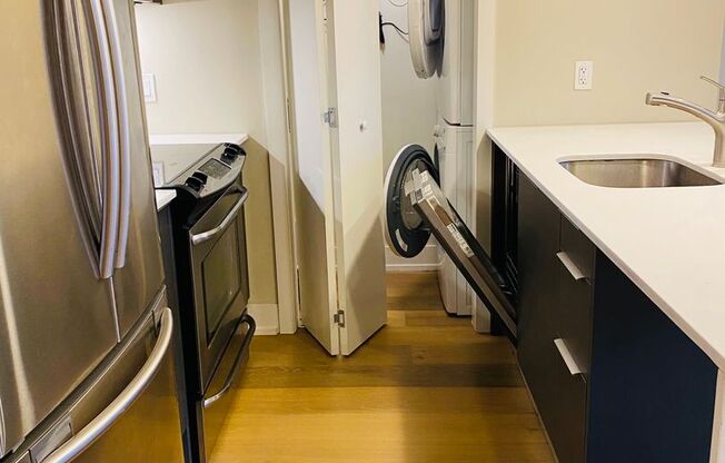 1 bed, 1 bath, 548 sqft, $2,035, Unit 208