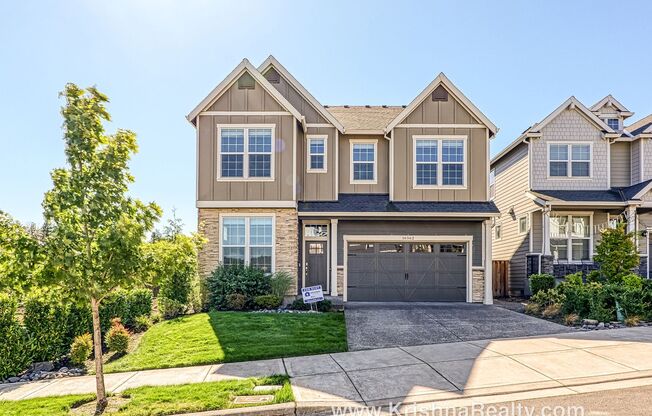 Beautiful 5BD | 3BA Single Family Home | Main-Level Bedroom & Full Bath | Highlands at North Bethany | Top Schools | Near Intel & Nike!