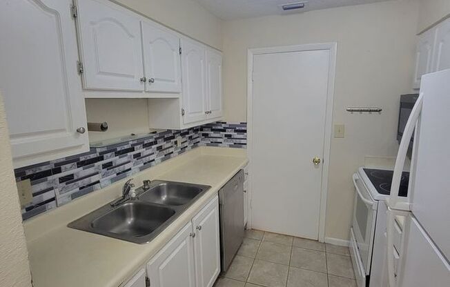 13373 ARBOR POINTE CIR