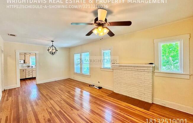 1215 E MOHAWK AVE