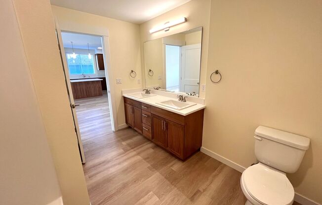 2 beds, 1 bath, $1,875, Unit A205