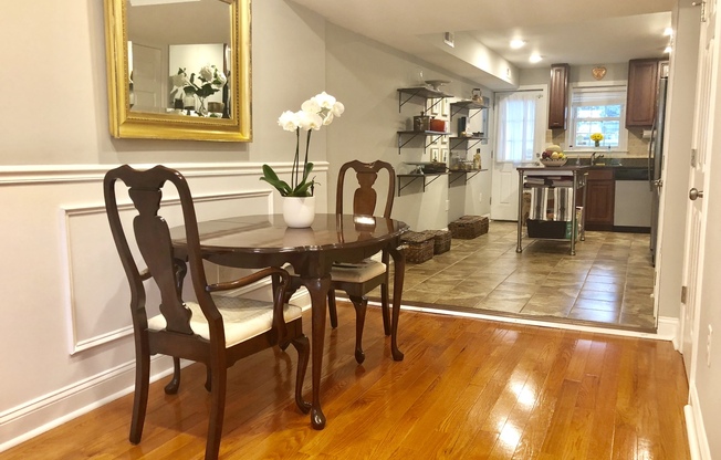 Charming 2 Bedroom in Upper Fells Point ~ Two Blocks from Fells Waterfront!