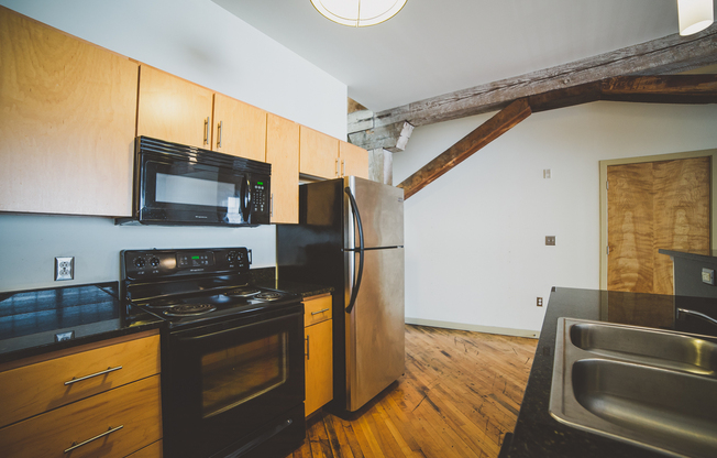 2 beds, 2 baths, 1,188 sqft, $1,895, Unit APT 21W
