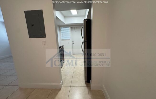 1 bed, 1 bath, 751 sqft, $1,725, Unit 5