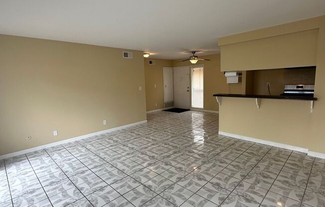 UPSTAIRS 1 BEDROOM CONDO FOR LEASE- GATED COMMUNITY