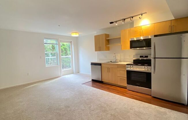 1 bed, 1 bath, 415 sqft, $2,150, Unit 2204-A