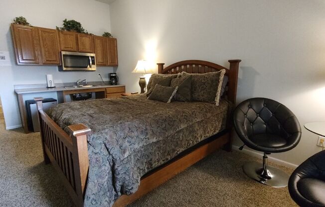 2 beds, 2 baths, $1,255, Unit B-110