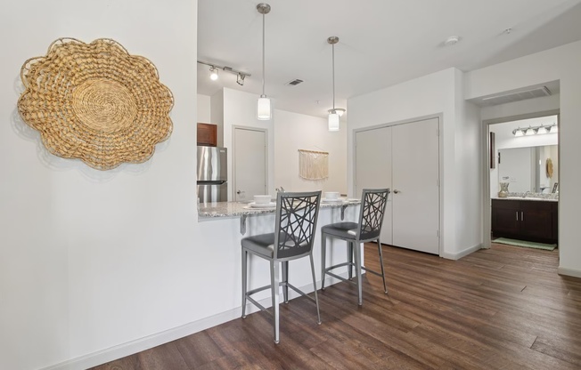 4348 E SAM HOUSTON PKWY S