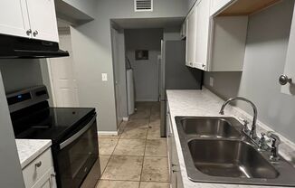 2 beds, 1 bath, $1,475, Unit Apt C