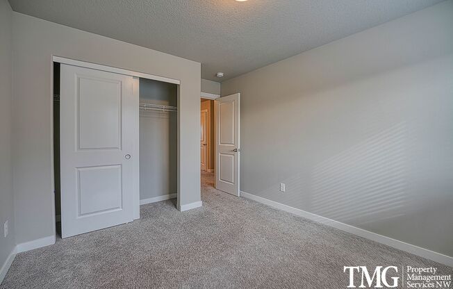 3 beds, 2.5 baths, 1,650 sqft, $2,490, Unit C-112