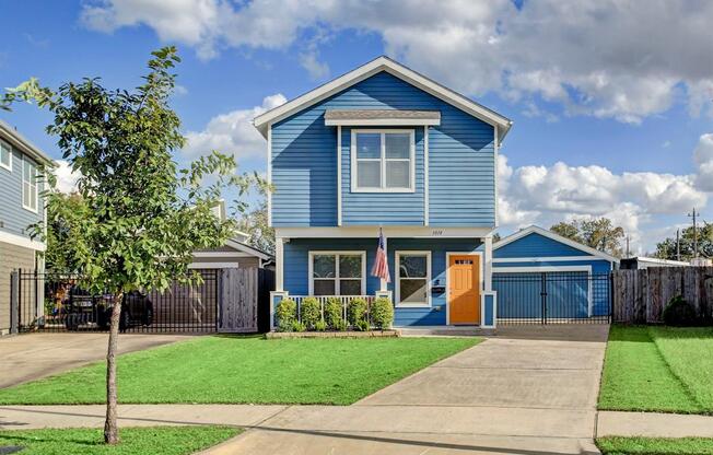 1018 HILLSTAR ST