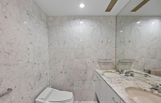 415 E 54 ST