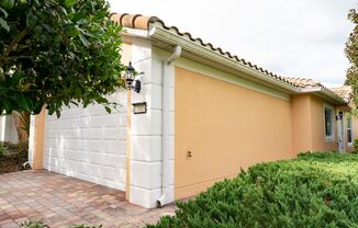 3 beds, 2 baths, $2,875