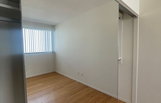 2 beds, 1 bath, 950 sqft, $3,595, Unit 20