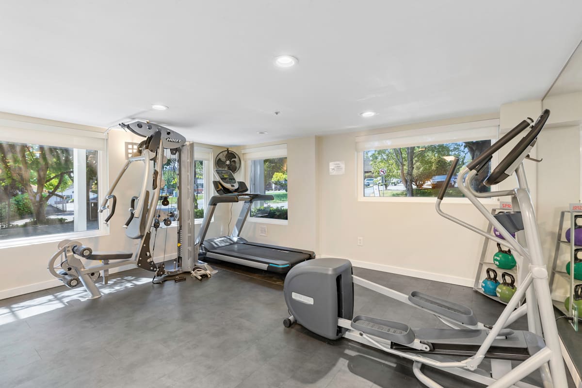 Sir Gallahad Apartment Homes