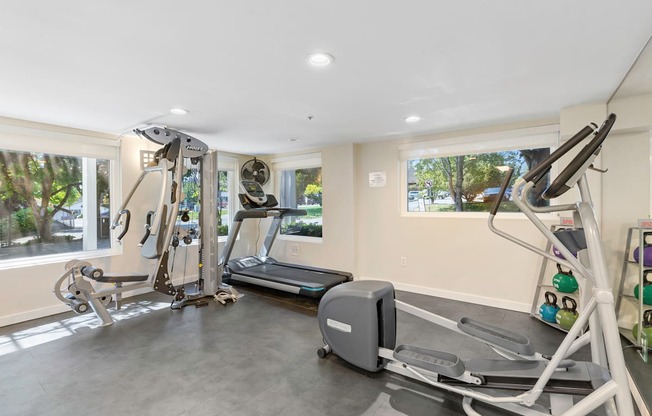 Sir Gallahad Apartment Homes