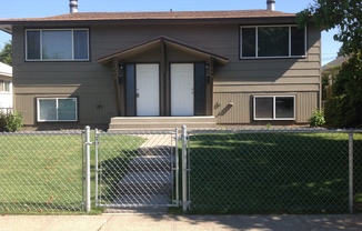 603-609 E. Kiernan Ave